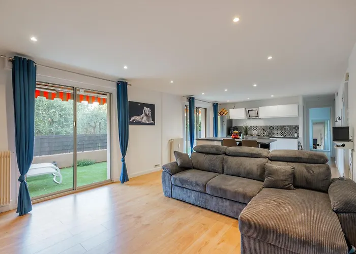 Apartamento Grand 2 Pieces Et Belle Terrasse Ensoleillee *