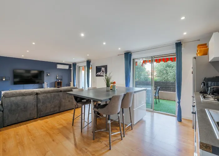 Apartamento Grand 2 Pieces Et Belle Terrasse Ensoleillee *