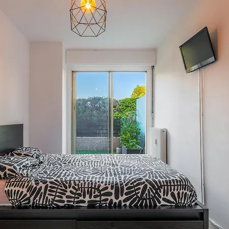 Grand 2 Pieces Et Belle Terrasse Ensoleillee Apartamento